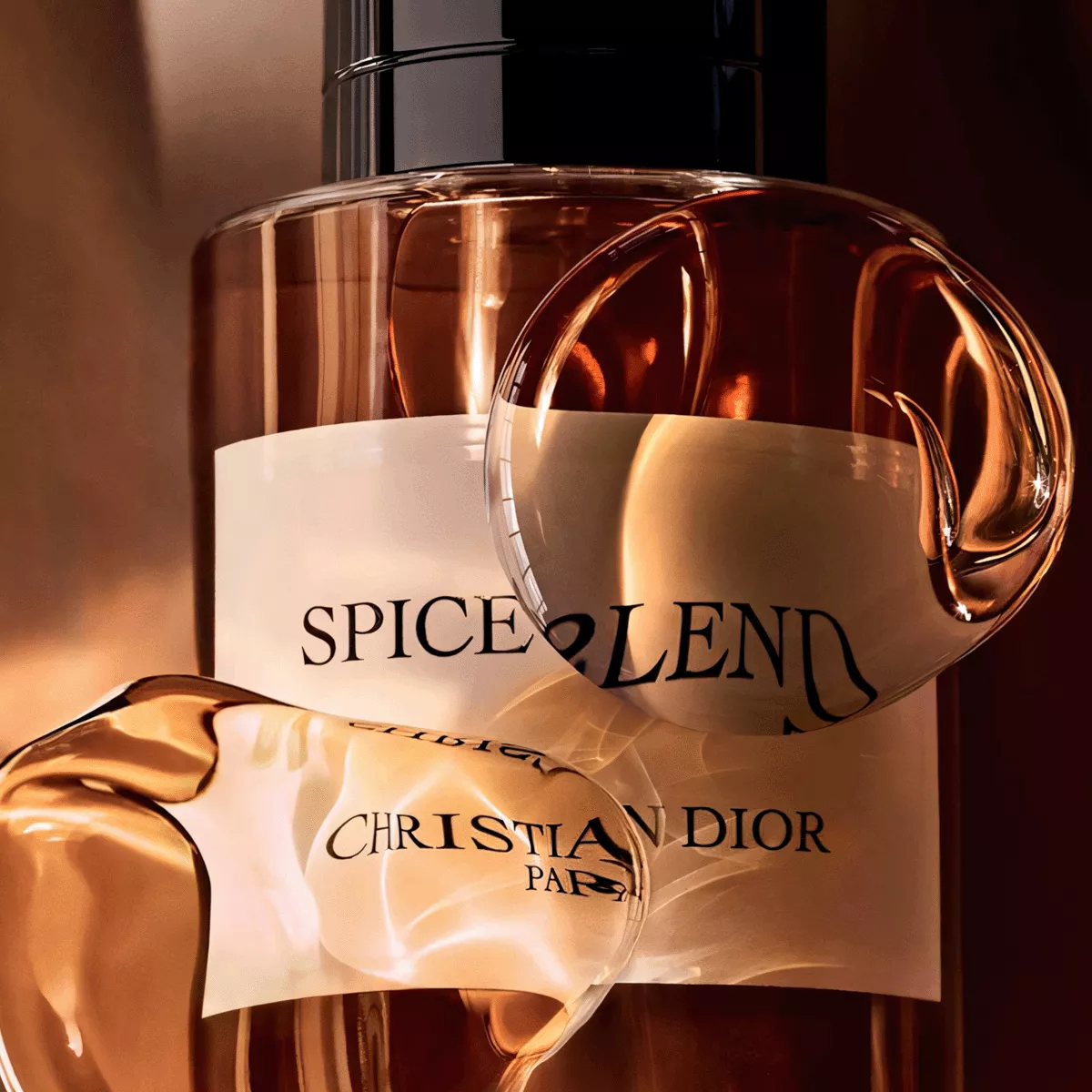 Distinguish yourself now with Dior Spice Blend 250ml online